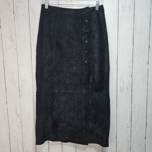Vintage BB Dakota Women's Black Midi Leather Skirt Size 9/10 Lined Snap Closure.